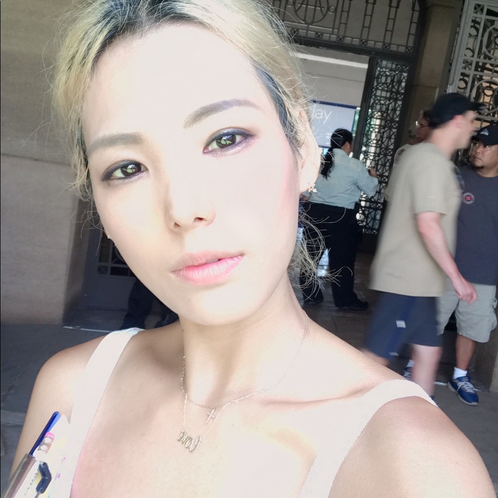 Meet your Posher, Minjung